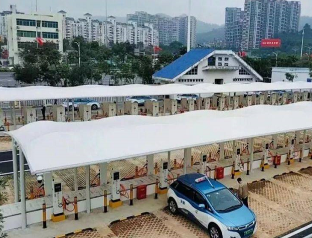 香港比亚迪e6出租车全部退运,原来这里纯电动和油电混动都行不通