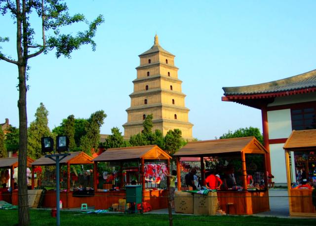 揭秘!西安大雁塔为何不断倾斜?专家经过研究发现背后原因! 揭秘!西安大雁塔为何不断倾斜?专家经过研究发现背后原因!