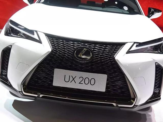 雷克萨斯UX 明年1月上市,预售价26.99万起