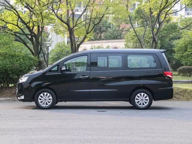 廉价的公路头等舱,配电动侧滑门,还有柴油发动机,售价10万出头