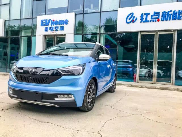 江铃易至进驻智电空间 EV3再掀智趣出行新风尚!