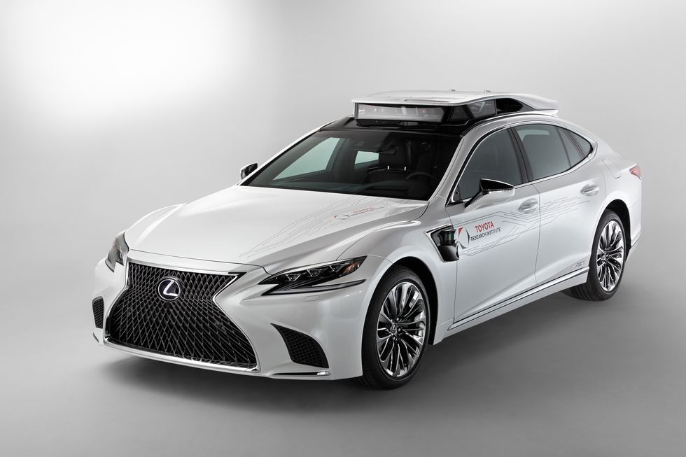 丰田研究院添新车，全新LS自动驾驶技术开始测试