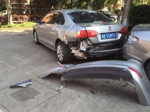 第三者险该买50万的还是100万的，差距多大？车险员给出答案