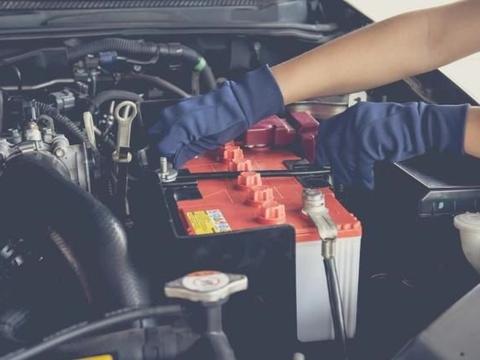 车子一年都跑不到5000公里，该怎么保养？老司机来教你