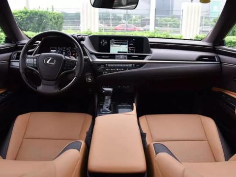 长近5米，标配10气囊，油耗4L，耐开不容易坏，成“断货王”