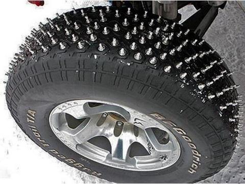 中国制造又一次为国人长脸！还用什么雪地防滑链