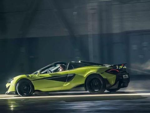 买这款迈凯伦，容易掉头发！