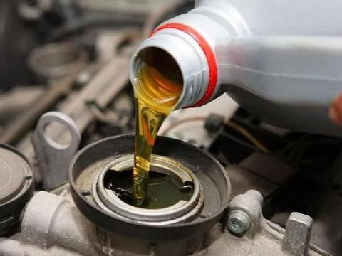 裹紧大袄再出门，冬季用车这几点还真得注意