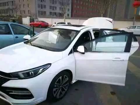 动力没的说,真的如网上说的 给油就走,目前跑了500多公里