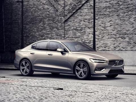 沃尔沃终于发威了，造型更拉风，内饰配置丰富，搭2.0T发动机