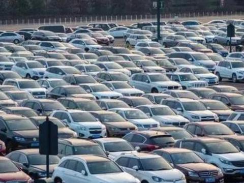 多举措救市：京沪车牌松绑难度大