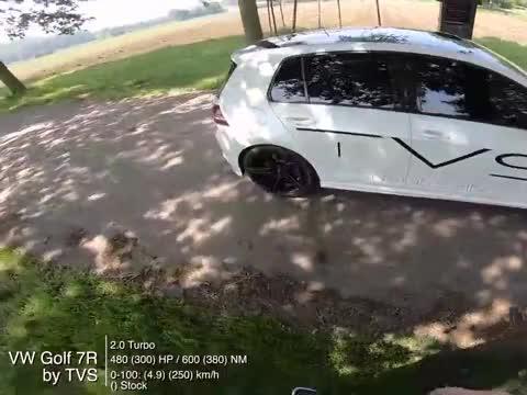 试驾大众高尔夫R，穿过隧道那一刻才明白什么是小钢炮！