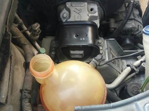 汽车发动机温度过高，有哪些危害？这3点需尽早了解