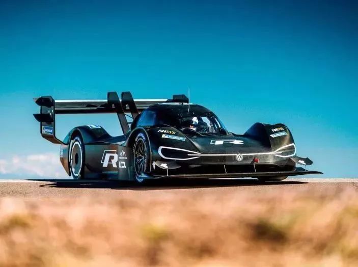 破“派克峰”百年记录,击败蔚来EP9,电动猛兽Volkswagen I.D.R