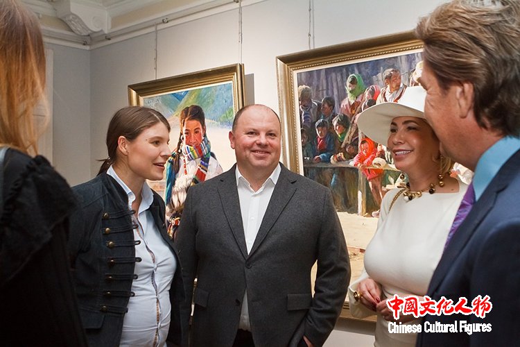 大美至纯——韩玉臣西藏题材油画展在乌克兰基辅国立美术馆举办
