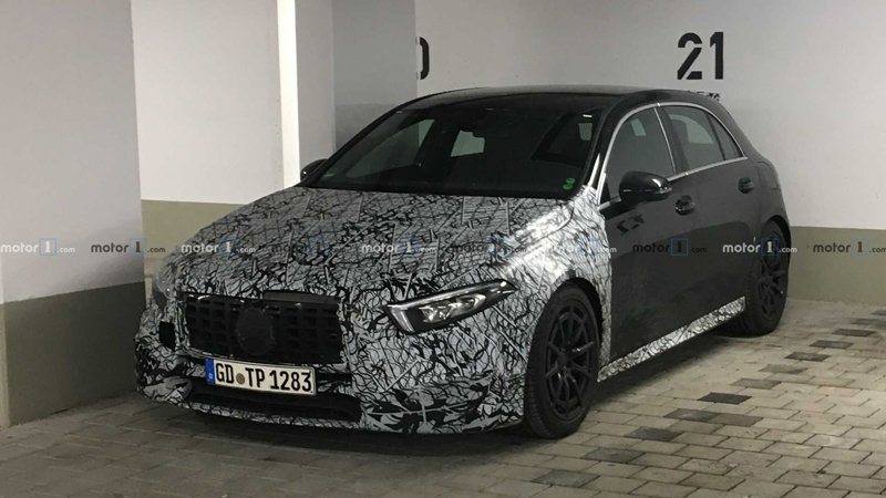 地表最强2.0T量产车 全新AMG A45低伪谍照曝光 日内瓦车展首发