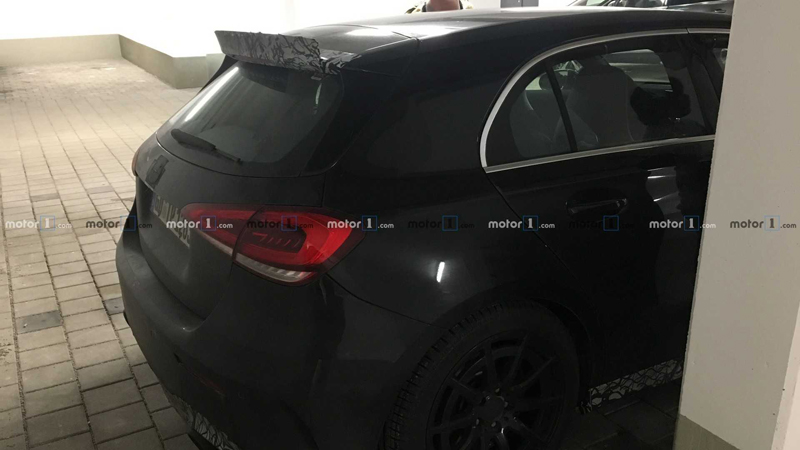地表最强2.0T量产车 全新AMG A45低伪谍照曝光 日内瓦车展首发