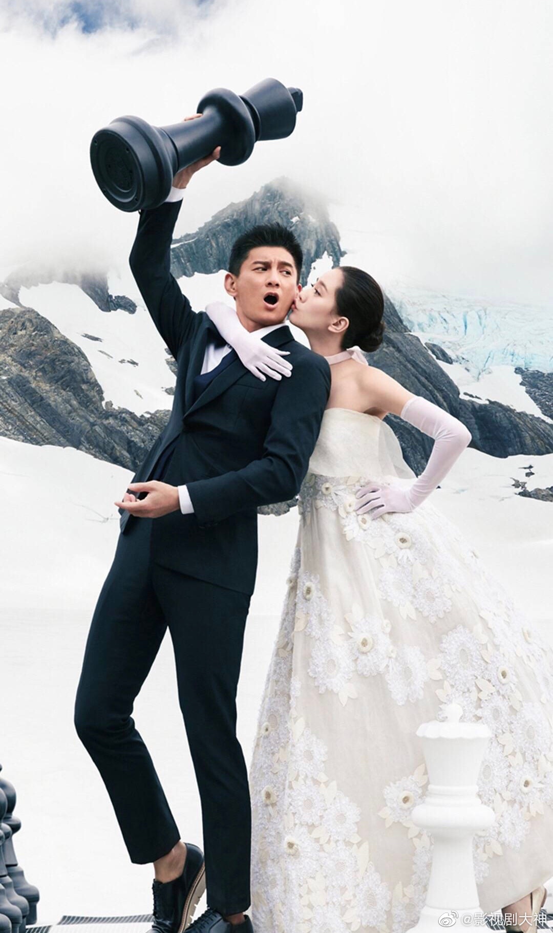 吴奇隆发文宣布刘诗诗生子喜讯:小朋友来报道