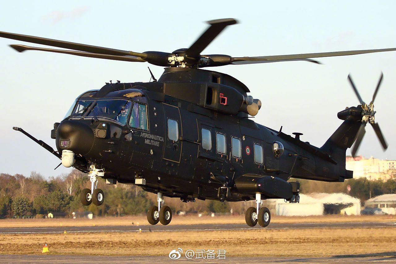波兰购买第四代通用型直升机AW101
