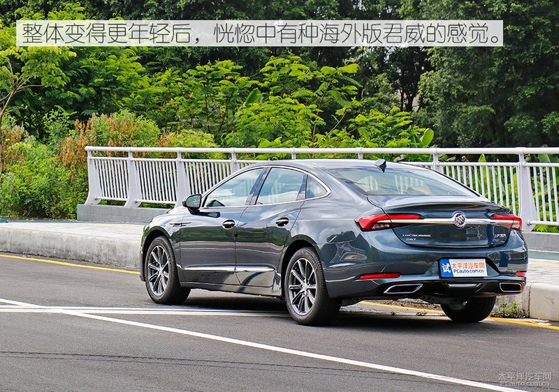 中年大叔去健身了,别克2019款君越28T评测,“瘦”得真俊朗!