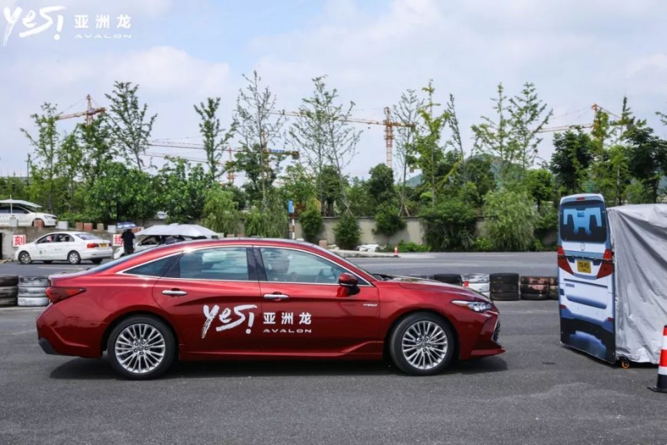 烟雨江南 与亚洲龙来了一场“心潮澎湃”的约会