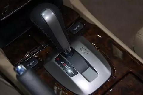 新一代自动挡汽车保养知识！快快收藏吧！