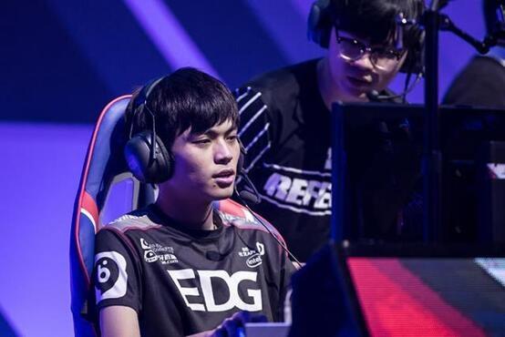 英雄联盟:Mouse发长文疑似退役 初代RW战队