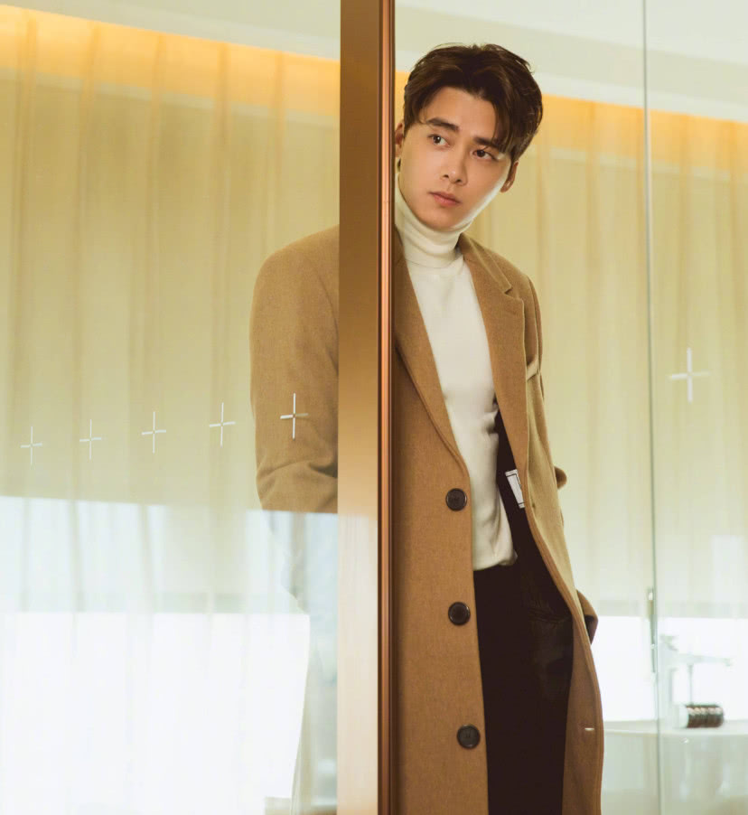 李易峰风衣_李易峰风衣照