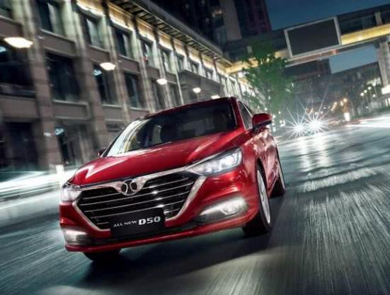 北汽推出一款新车，自动豪华版售价才6万5起，比帝豪还良心