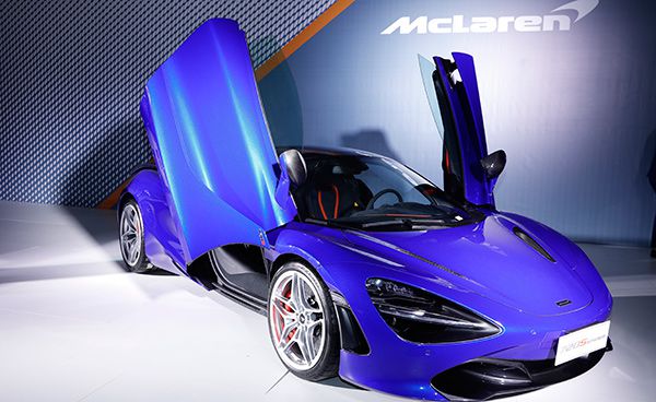 开上它你是整条街最靓的仔迈凯伦720S Spider与600LT汽博会首秀