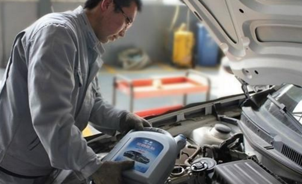 汽车保养配件“水”最深的几个，千万注意了，别买了假货还不知道