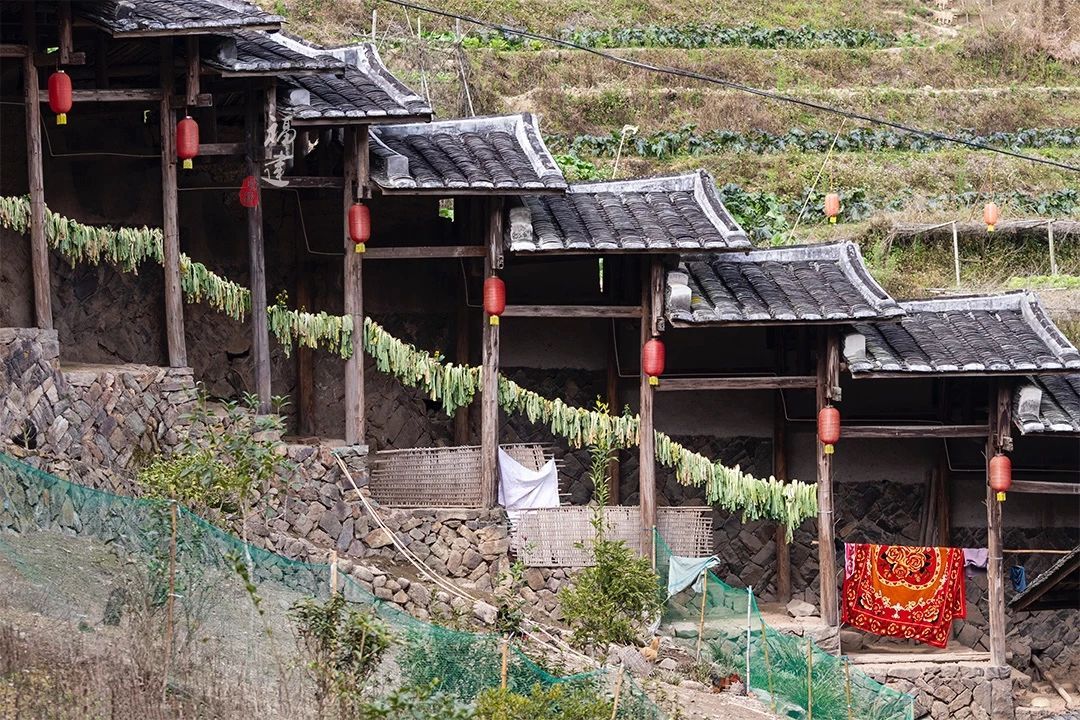 在<a href='http://travel.sina.com.cn/fujian-lvyou/?from=b-keyword' target='_blank'>福建</a>深山中,发现一种你可能从未见过的特殊建筑