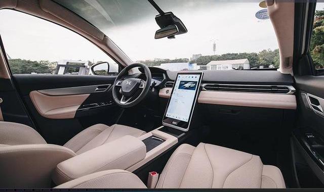 小鹏汽车G3，颜值炫酷，科技感十足，指导售价是22.78-25.78万！