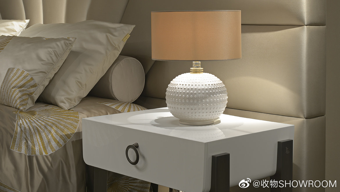 英国品牌家具Bentley(宾利)跨足汽车设计业绘制几何图形电脑图片