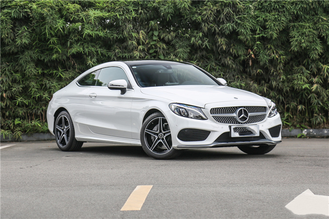 奔驰c260coupe配置,奔驰c260coupe2020款 宝马4系和奥迪a5还有奔驰c级coupe怎么选?