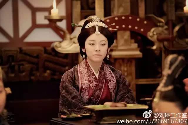 “白莲团”团魂林小娘下线,极度舒适的《知否》要逆袭成爆款了? “白莲团”团魂林小娘下线,极度舒适的《知否》要逆袭成爆款了?