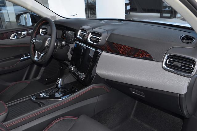 �Ŀ�������еĺ������������������Ϳڱ�������ϲ��������