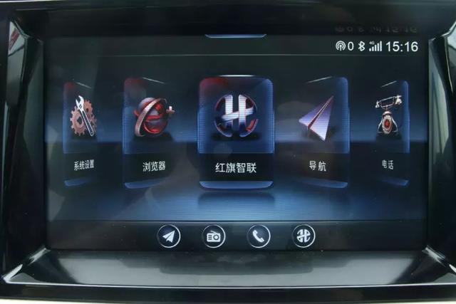 红绿灯路口“回头率”比宝马X7还高!试驾大尺寸SUV红旗HS7
