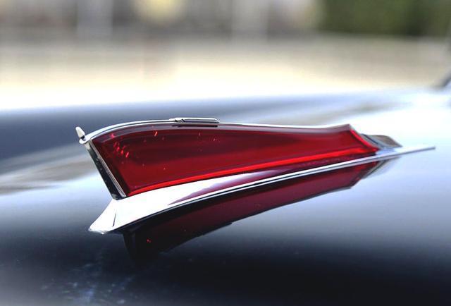 红旗H7库存成灾!比奥迪A6便宜一半不到20万,