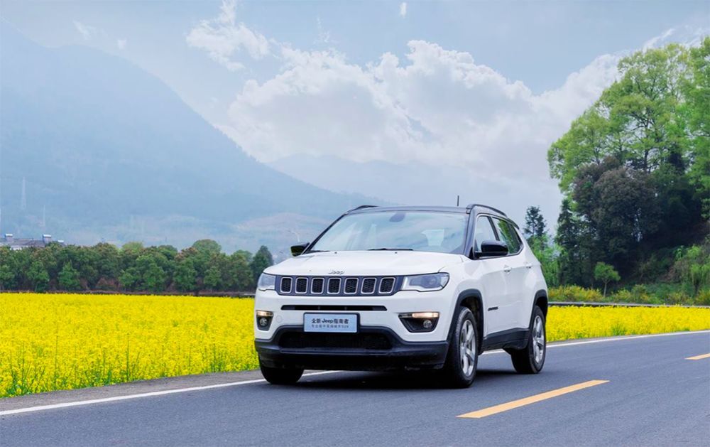 全新Jeep指南者试驾评测:换装1.3T+9AT,会?#25442;?#21464;娘炮?