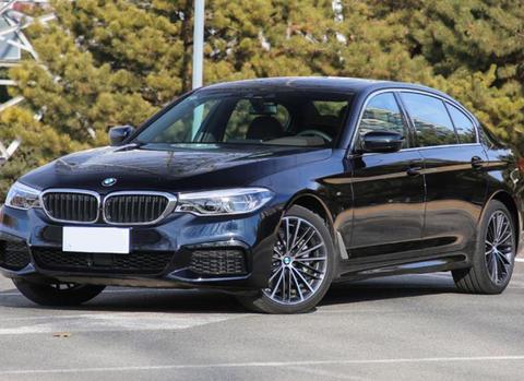 春节期间这3款豪华车值得买，降价高达8.9万，奔驰宝马在其中