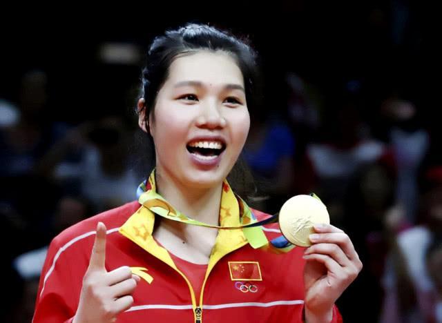 亚洲排坛历史最佳阵容出炉,中国女排占据四个