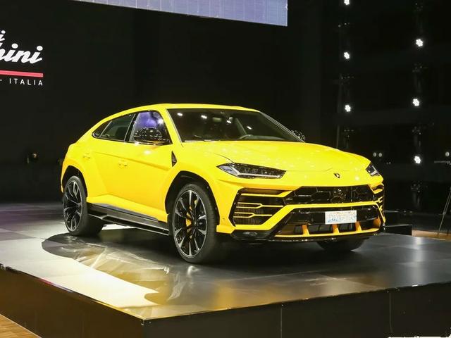 这款SUV车长5米1，破百仅3.6秒，没想到它比跑车还能跑