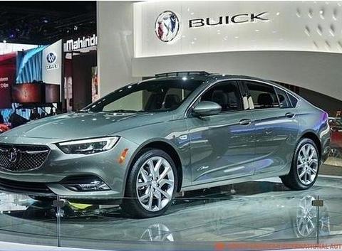 全新君威Aveni现身车展！2.0T榨出253马力配9AT，迈腾自叹不如