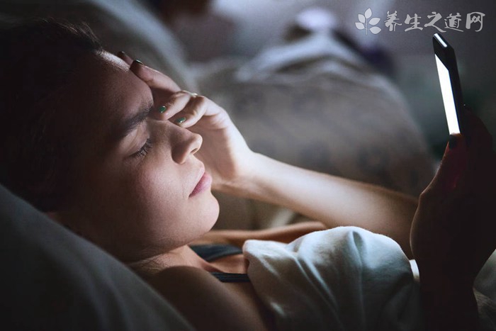 睡眠不好是肾虚吗？肾虚的人，不外乎4个原因！