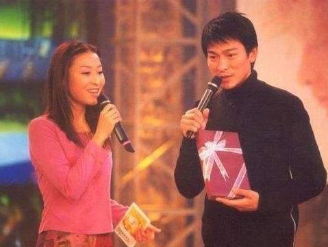 43岁舒高生活近照：走红后因前夫事业一落千丈，如今再嫁却很幸福
