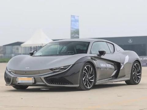 呼天喊地，走到哪都能被围观的国产车，4.6S破百，赛特斯拉