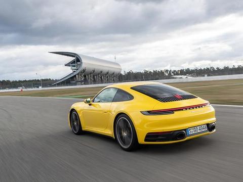 新世代《保时捷 911》