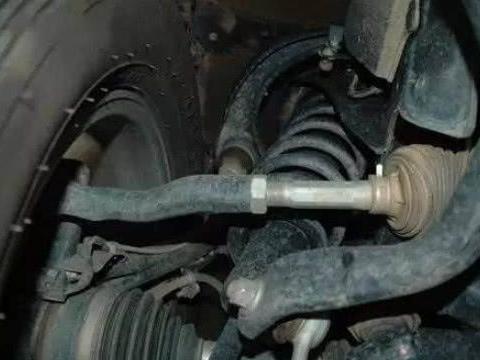 还傻傻只换机油？老司机：多做这5个地方，多开10年不是事