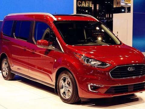 福特又一“硬货”亮相，222六座布局配侧滑门，后排放倒可变大床